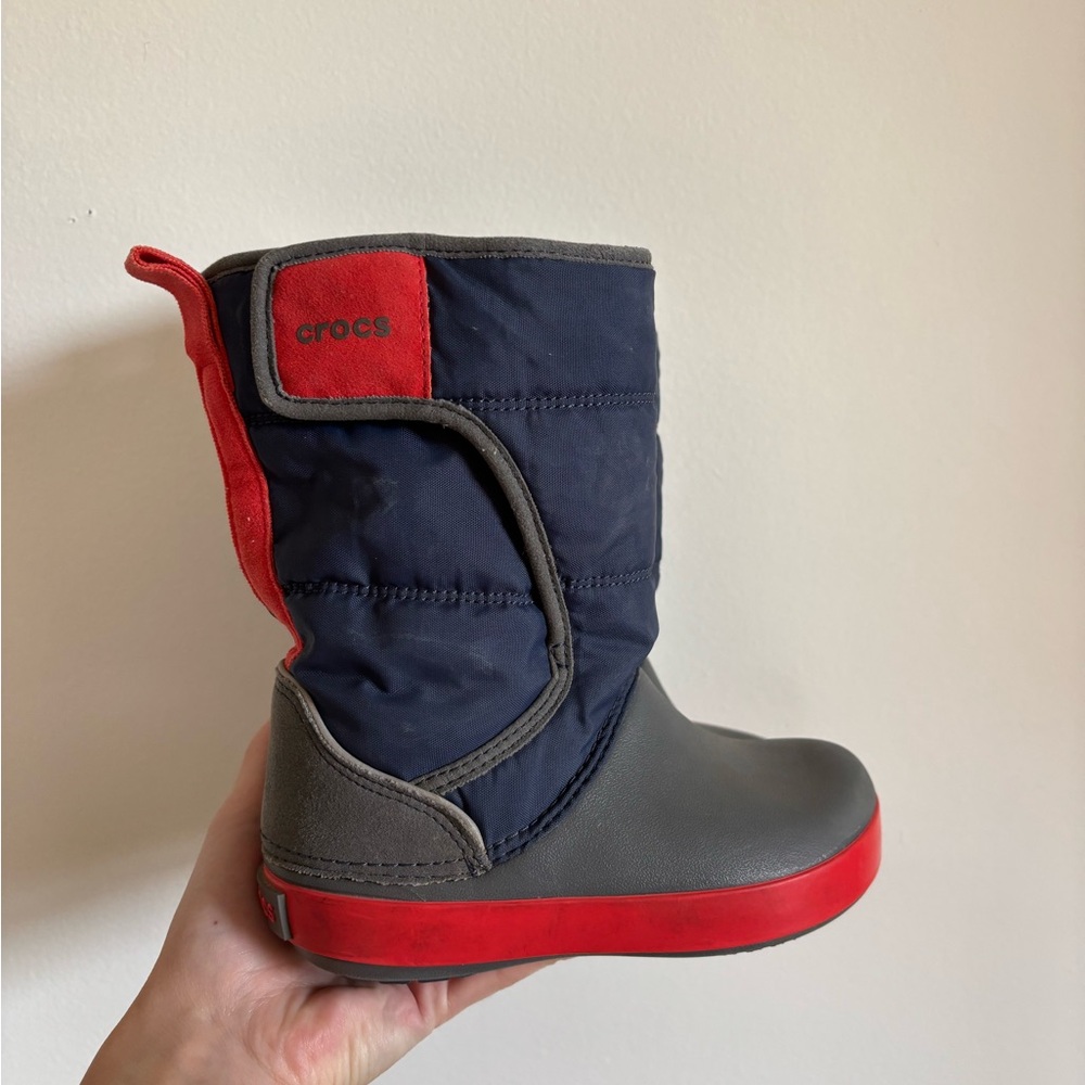 CROCS Kids Navy and Red Quilted Winter Boot